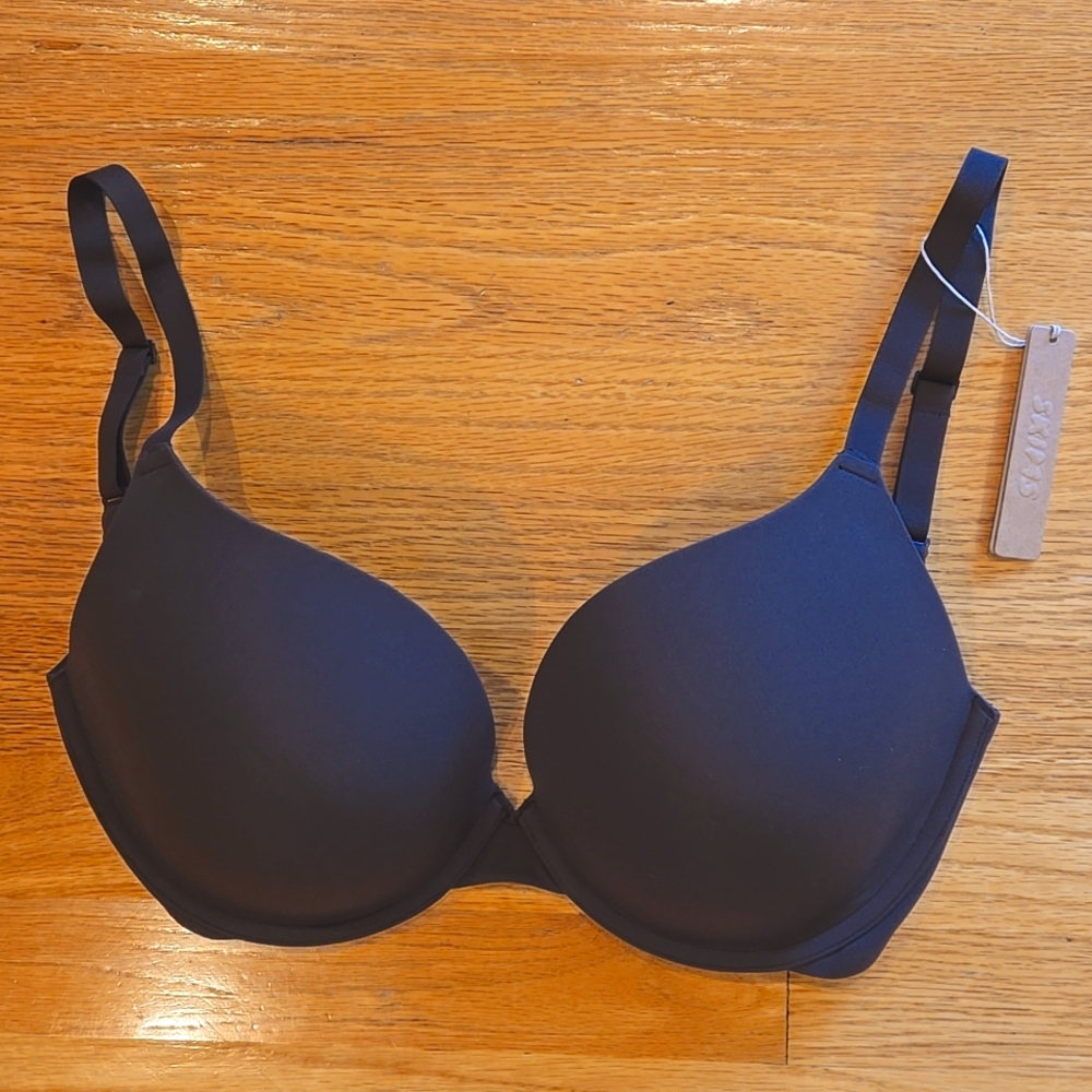 Skims Fits Everybody Push-Up Demi Bra in Espresso - Picture 4 of 8